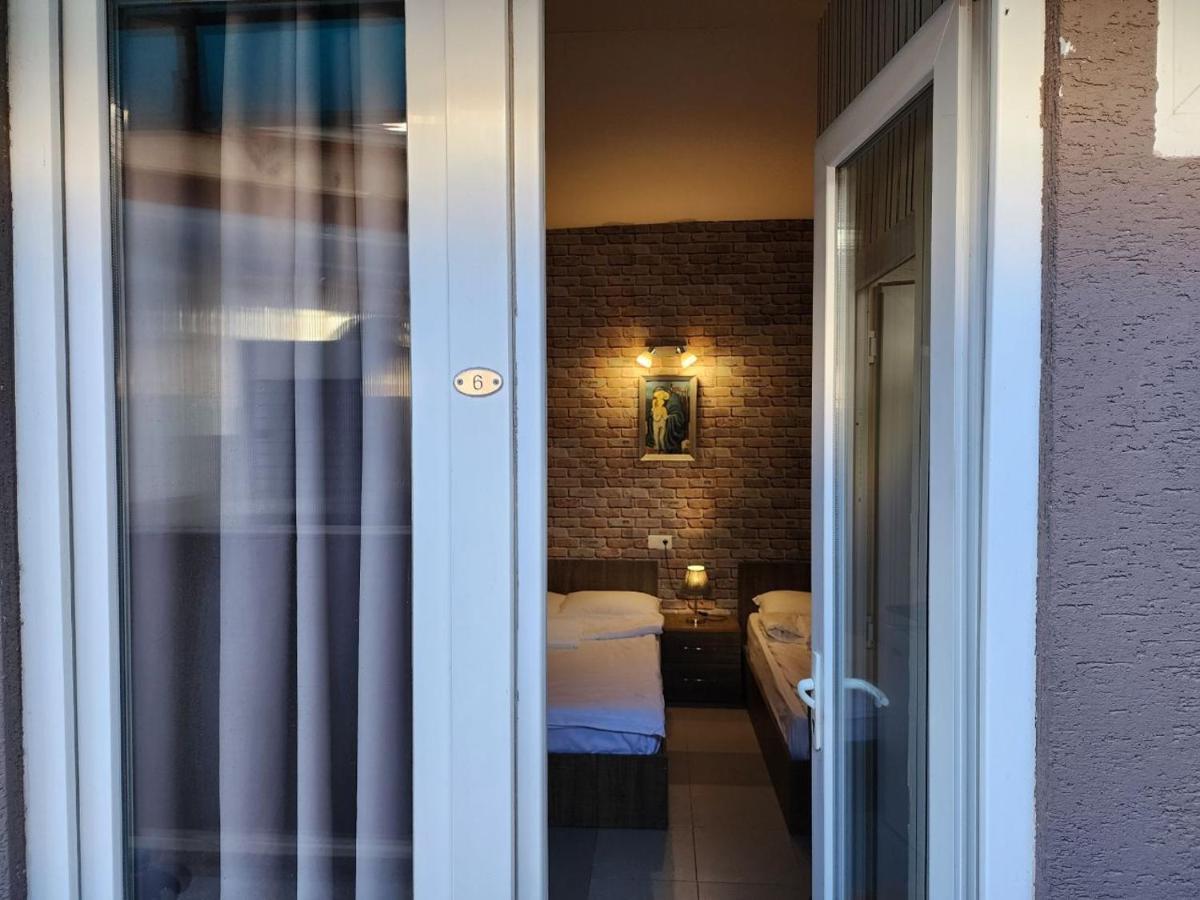 Apart-Hotel Gala In The Center Of Tbilisi Exterior foto